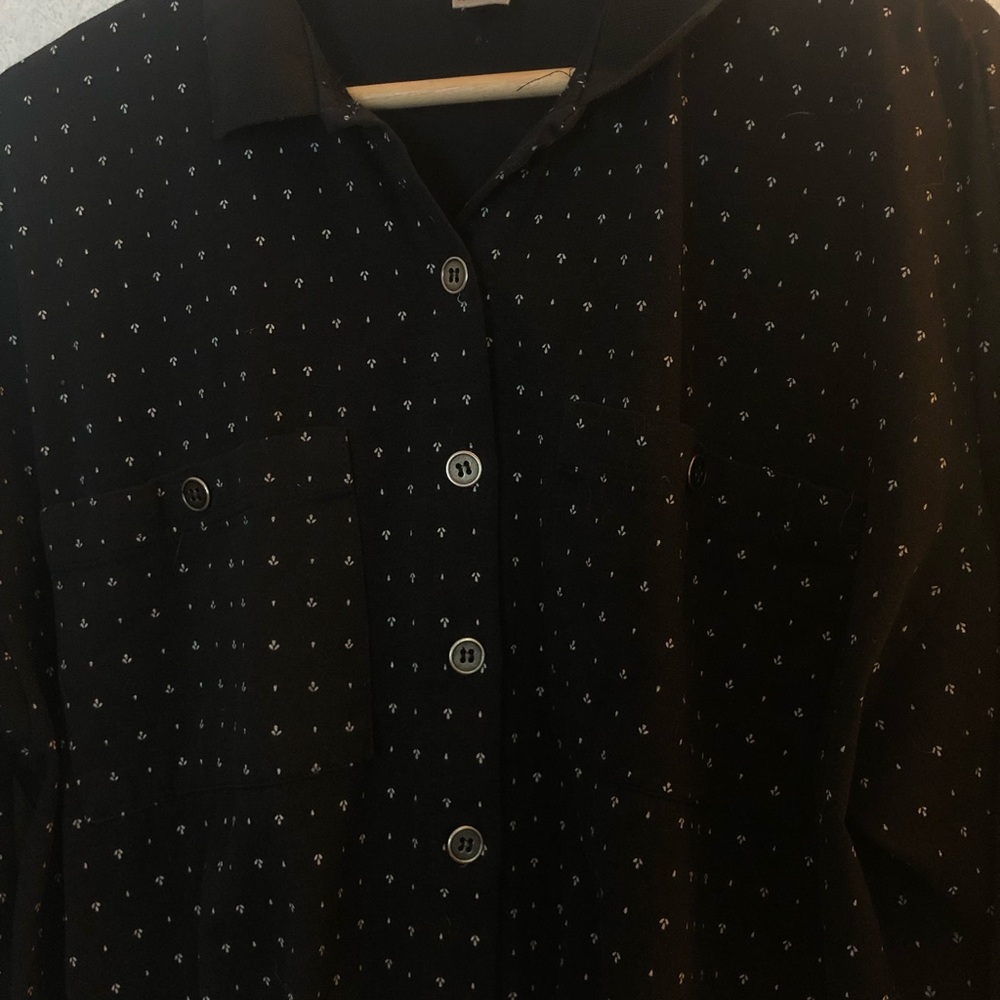 Jordache Vintage Sweatshirt Top with Metal Buttons - Picture 4 of 4